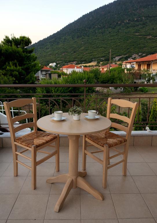 Dianthos Guesthouse Kiriákion Exterior foto